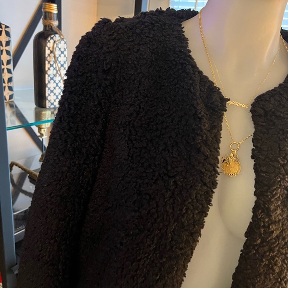 Wilfred fuzzy teddy coat XSmall - Picture 4 of 9